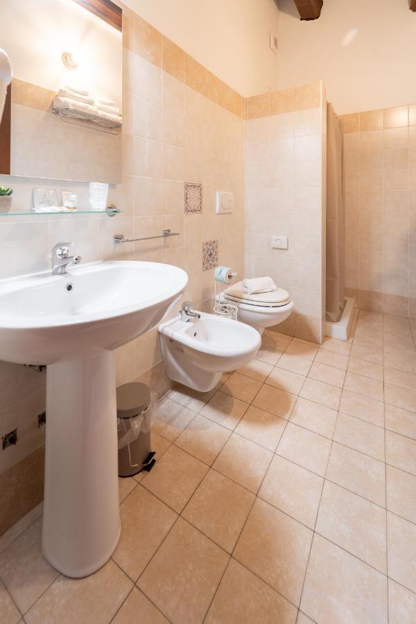 Albergo La Loggia di San Martino Gualdo Tadino Esterno foto