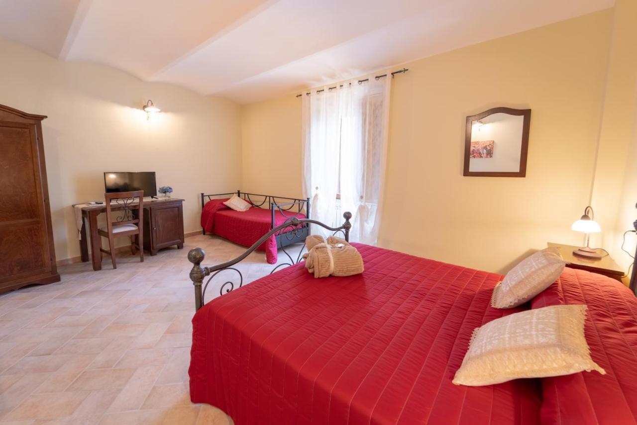 Albergo La Loggia di San Martino Gualdo Tadino Esterno foto